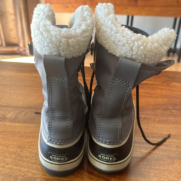SOREL Waterproof Boots - Picture 4 of 8